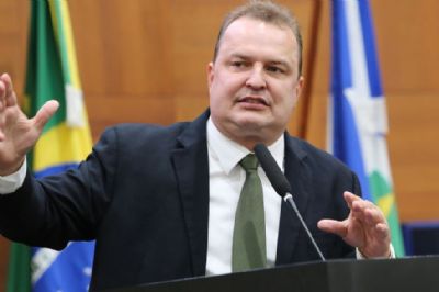 ​Max Russi diz que PSB n�o foi procurado por pr�-candidados em Cuiab�