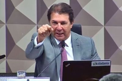 Ab�lio tumultua CPMI e presidente amea�a expuls�-lo
