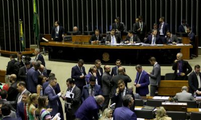 Proposta de ampliar cr�ditos de financiamento para o agroneg�cio segue para o Senado
