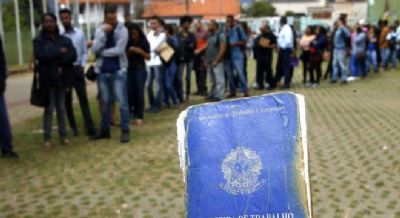Desemprego sobe para 12% em janeiro e atinge 12,7 milh�es, diz IBGE