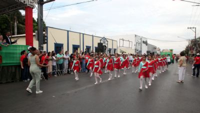 ​Programa��o de anivers�rio ter� inaugura��o de escola e desfile c�vico e militar nesta segunda