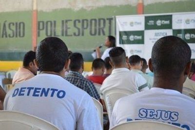 Detentos fazem provas do Enem hoje e amanh�