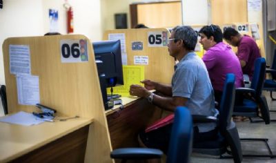 Detran reduz em duas horas atendimento ao p�blico na sede do �rg�o em Cuiab�
