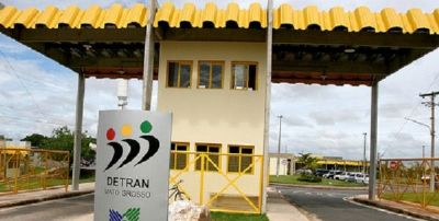 Servidores do Detran encerram greve