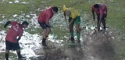 ​Ap�s uma hora de atraso, arbitragem decide adiar estreia do Cuiab� na Copa do Brasil