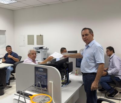 ​Vereador denuncia ao TCE descumprimento de prazo previsto na Lei para vota��o das contas de Emanuel
