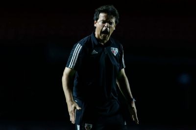 S�o Paulo elimina o Flamengo com esp�rito copeiro e vive noite perfeita no Morumbi