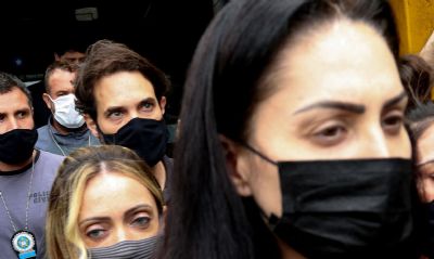 Nova defesa de m�e do menino Henry insiste em outro depoimento