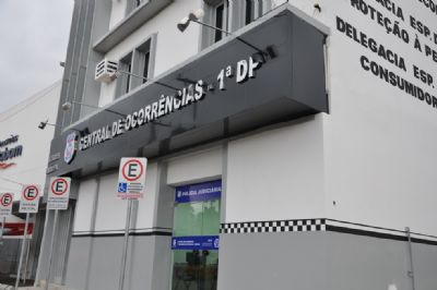 Passageiro se nega a usar m�scara e atira em motorista de aplicativo em Cuiab�