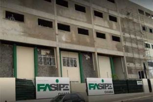 Quadrilha invade faculdade particular e pol�cia prende um suspeito em Cuiab�