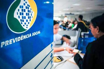 Justi�a pro�be o corte de ponto e suspende a convoca��o de peritos