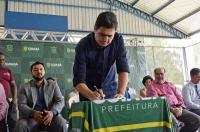 Projeto leva alunos da rede municipal a visitar pontos hist�ricos da capital