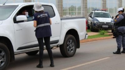 Detran apreendeu m�dia de quatro carros irregulares por dia em Cuiab�