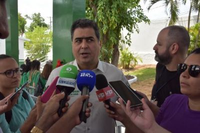 Prefeito nega ter recusado apoio para asfaltar bairros