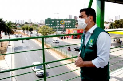 Pressionado, Emanuel ir� discutir recuo de rod�zio de ve�culos e atendimento por CPF
