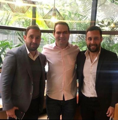 Na mira do russo, presidente do Fortaleza diz que venda do clube � improv�vel: 
