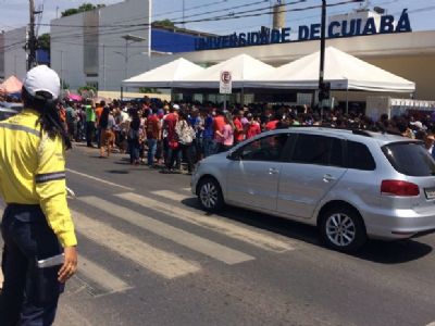 ​Candidatos devem fazer 2� dia de prova do Enem neste domingo