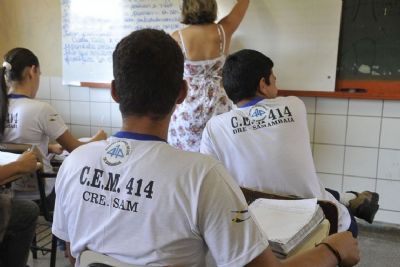 Pa�s mant�m diferen�a de aprendizagem entre ricos e pobres