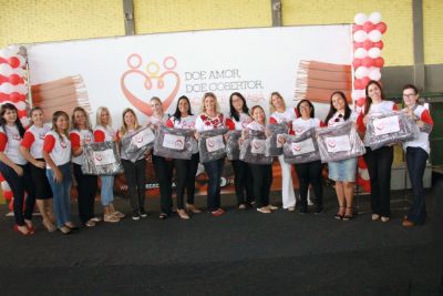 Campanha encerra com doa��es de 21,6 mil cobertores