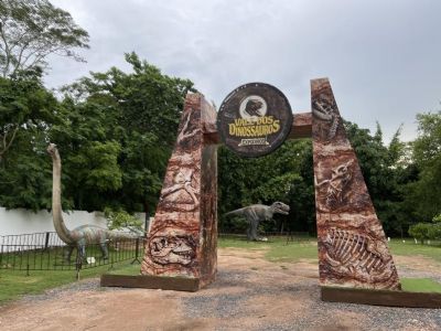 ​Exposi��o de r�plicas de dinossauros em tamanho real chega a museu em Cuiab�