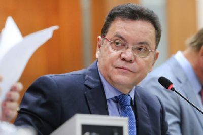 �MT est� em alerta; do jeito que est�, aulas n�o devem voltar�