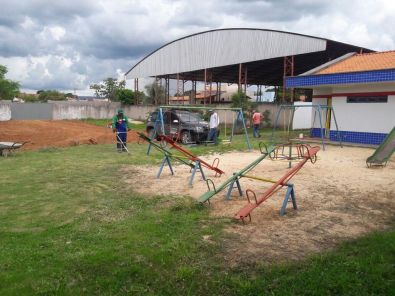 Presos trabalham em pr�dios p�blicos de MT