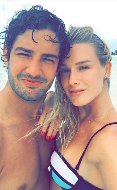Fiorella Mattheis e Alexandre Pato terminam namoro
