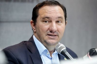 Ap�s 81 dias internado, Barranco recebe alta e deixa hospital