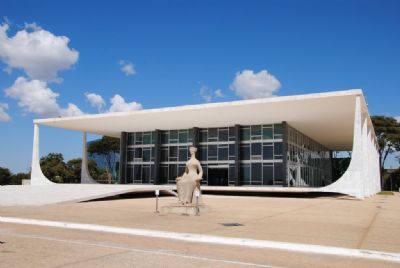 ​Ap�s reuni�o com governador, ministro do STF marca audi�ncia de concilia��o