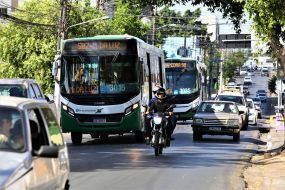 ​Faixas exclusivas de �nibus funcionar�o somente por duas horas nos hor�rios de pico de segunda a sexta