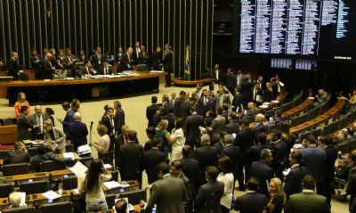 Congresso mant�m vetos de Bolsonaro em sess�o conjunta