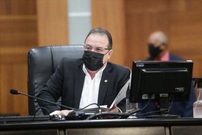 AL exonera 34 servidores do gabinete de deputado v�tima da covid