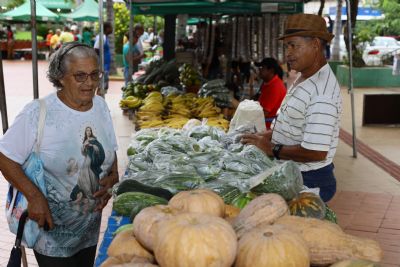 Pra�a Alencastro recebe 3� edi��o da Feira de Produtores de Pequenas Propriedades e Agricultura Familiar nesta quarta