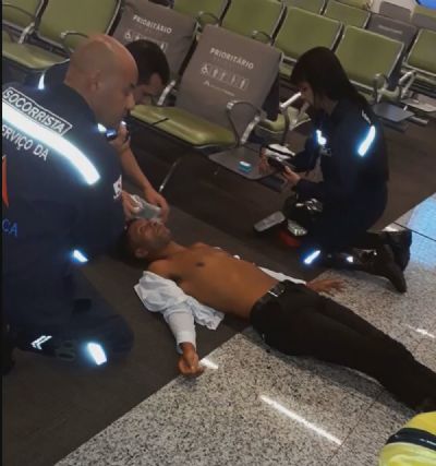 V�deo mostra momento em que parte do teto do Aeroporto de Bras�lia desaba