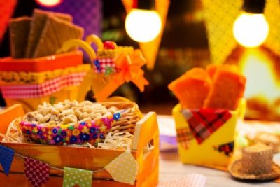 Apae realiza festa junina para arrecadar fundos para sua manuten��o