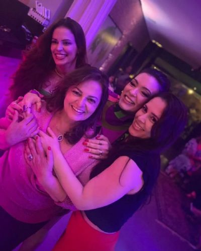 ​Festa linda para Flavia Salem