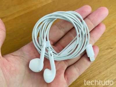 IPhone 12 da Fran�a continuar� com fone de ouvido; entenda o motivo