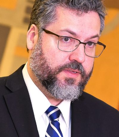 Brasil pode ficar sem voto e �virar Venezuela� na ONU