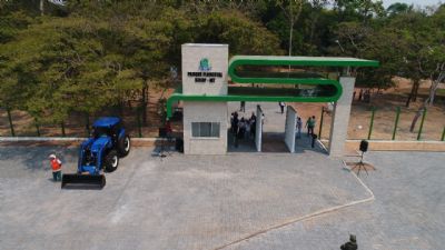 Com 80% de obras prontas, Parque Florestal continua fechado ao p�blico