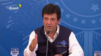 Mandetta defende 'm�ximo grau de distanciamento social' durante surto do coronav�rus