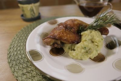 Frango Assado com Cerveja Preta e Pur� de Batata-Doce