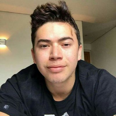 Whindersson Nunes some das redes sociais ap�s revelar depress�o
