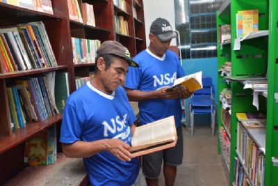 Alunos ganhadores da Medalha Paulo Freire destacam estudos sobre hist�ria de Cuiab�