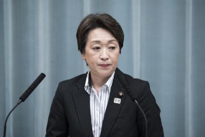 Ministra japonesa admite chance de adiamento da Olimp�ada de T�quio at� o fim de 2020