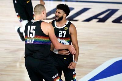 Companheiros do Denver Nuggets exaltam atua��o fenomenal de Jokic: 