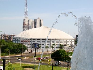 Governo analisa proposta de aluguel do Grande Templo para escola estadual