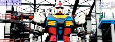 Parque japon�s constr�i um Gundam de 18 metros que se movimenta