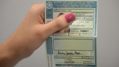 Validade da carteira de motorista pode passar para 10 anos