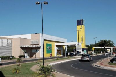 ​Falta de pagamento paralisa servi�os no HMC