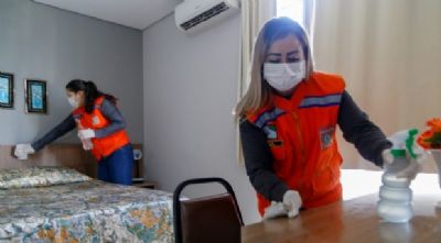 Conselho de Medicina pede que governador alugue quartos em hot�is para profissionais da sa�de
